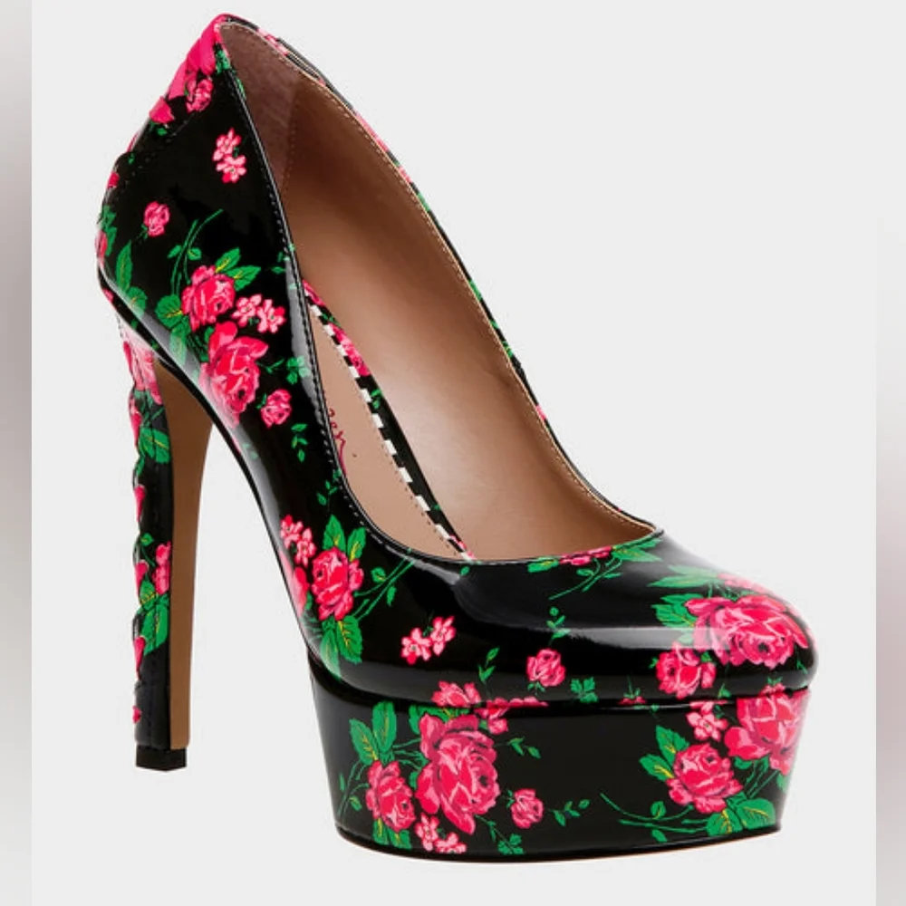 Betsey Johnson Floral Pumps Bonnee - Picture 6 of 8